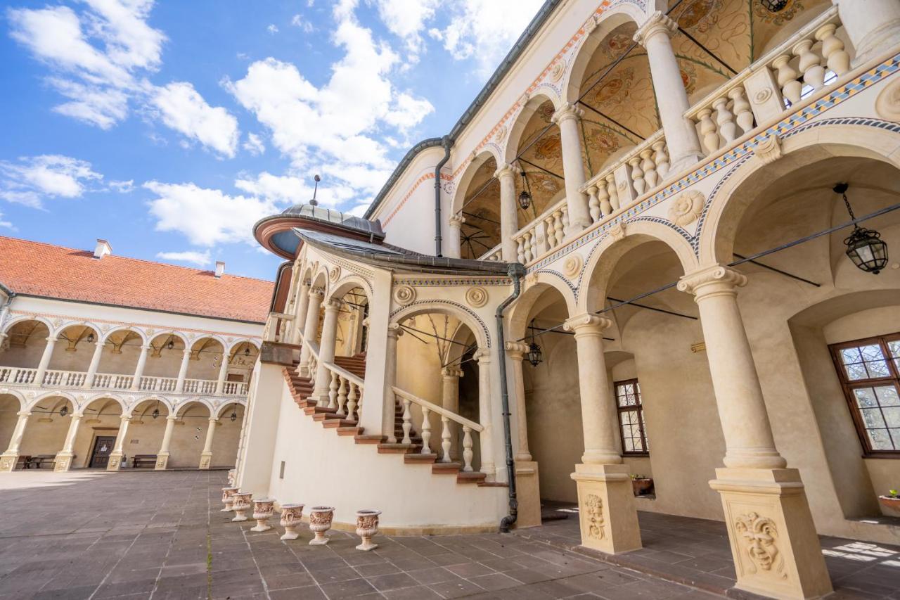 Zamek W Baranowie Sandomierskim Baranów Sandomierski Εξωτερικό φωτογραφία